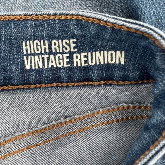 Rewash Women’s High Rise Vintage Reunion Distressed Straight Leg Jeans Size 3 - Picture 4 of 5